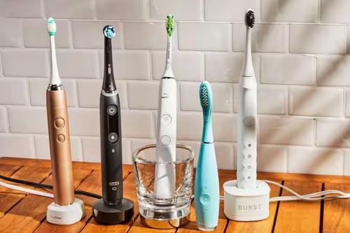 Top 6 bàn chải điện tốt nhất 2025 được nhiều người mua