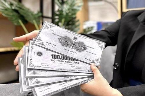 UPSC huy động 300 tỷ đồng trái phiếu '3 không'