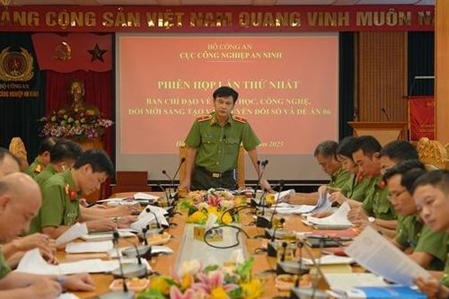 Xây dựng, phát triển Công nghiệp an ninh tự chủ, tự cường, lưỡng dụng, hiện đại