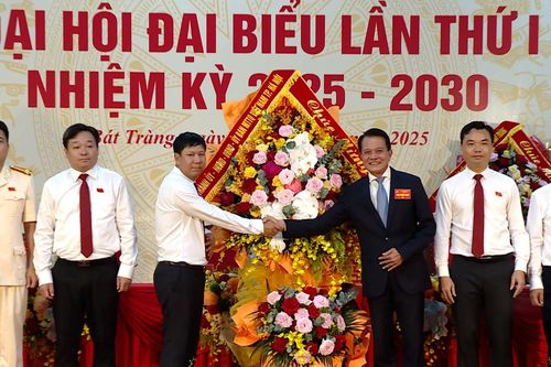 Bát Tràng phát huy giá trị làng nghề gắn với du lịch