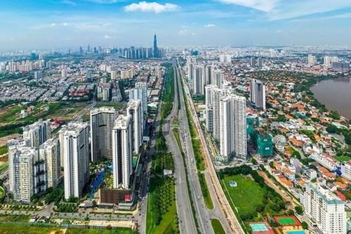 Lợi nhuận ngành bất động sản tăng 50%: Vinhomes chiếm 85% tổng lãi, thị trường phân hóa sâu sắc