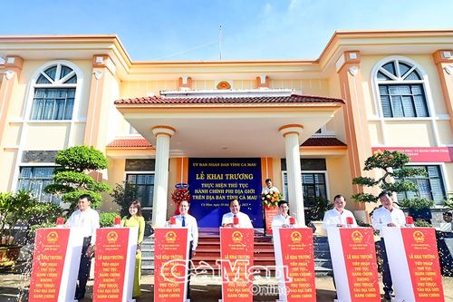 Khai trương điểm thực hiện thủ tục hành chính phi địa giới