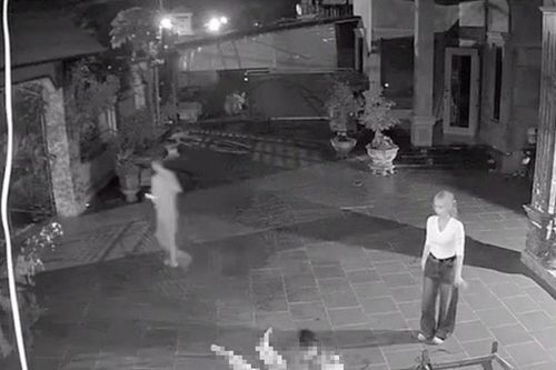 Nghi án vợ trẻ dùng dao đâm chồng tử vong ở Phú Thọ: Hé lộ nguyên nhân ban đầu, camera ghi lại hình ảnh cuối cùng gây lạnh người