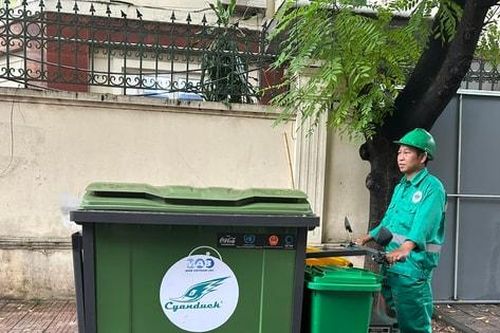 Hà Nội đẩy mạnh cơ giới hóa thu gom rác