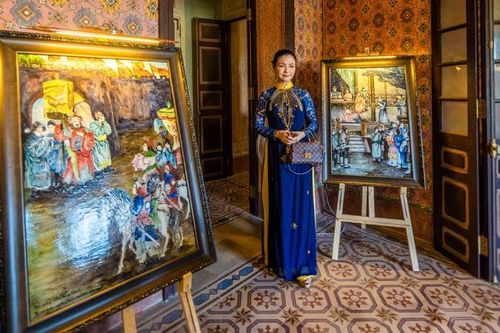 Dựng lại màu vương giả