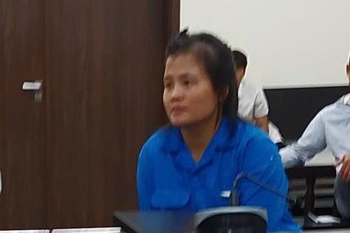 Trung gian môi giới xuất khẩu lao động phải bán nhà để... 'đền làng'