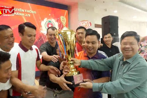 Phường Ô Chợ Dừa tổ chức Đại hội Thể dục thể thao chào mừng 80 năm Ngày truyền thống Công an Nhân dân