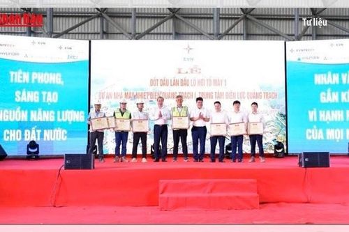 Thành công đốt dầu lần đầu lò hơi Tổ máy số 1 Dự án Nhà máy Nhiệt điện Quảng Trạch I