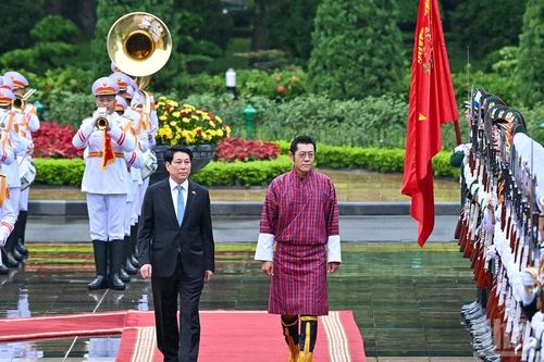 Chủ tịch nước Lương Cường chủ trì lễ đón Quốc vương Bhutan Jigme Khesar Namgyel Wangchuck