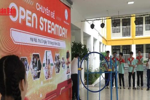 Đưa STEAM Lab vào trường học: Học sinh trải nghiệm công nghệ số