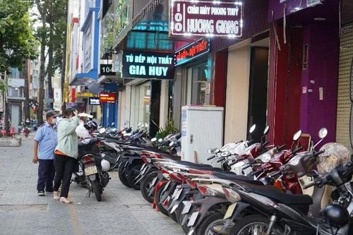 Thành phố Hồ Chí Minh hướng dẫn thu phí và quản lý vỉa hè