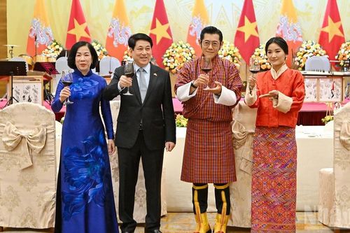Chủ tịch nước Lương Cường chủ trì chiêu đãi Quốc vương Bhutan Jigme Khesar Namgyel Wangchuck