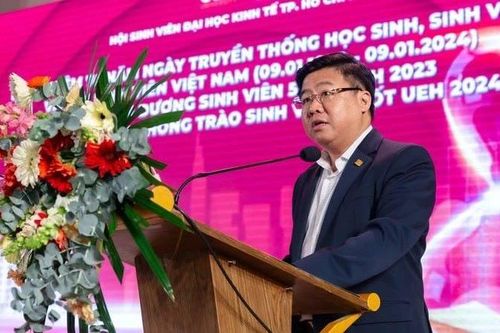 Giáo sư, Tiến sĩ Nguyễn Khắc Quốc Bảo làm Chủ tịch Hội đồng Đại học Kinh tế Thành phố Hồ Chí Minh