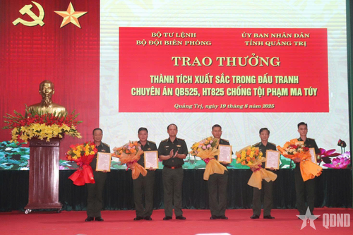 Trao thưởng các lực lượng đấu tranh thành công 2 chuyên án lớn chống tội phạm ma túy