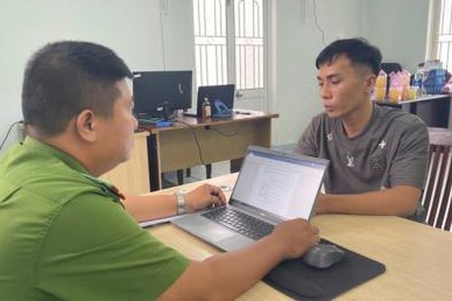 Cưỡng đoạt tiền của trẻ nhỏ
