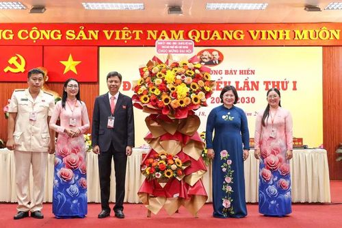 Đồng chí Nguyễn Bá Thành giữ chức Bí thư Đảng ủy phường Bảy Hiền