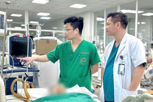 Vỡ phình động mạch não, người đàn ông 54 tuổi nguy kịch
