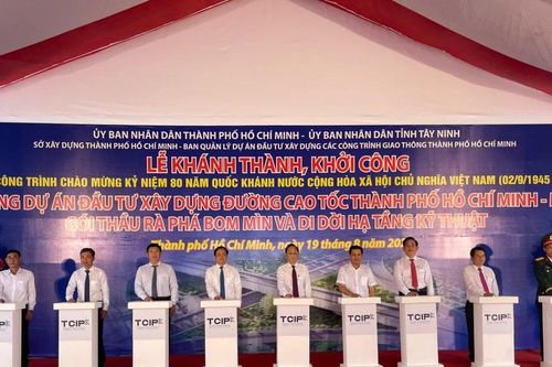 Khởi công cao tốc TPHCM - Mộc Bài