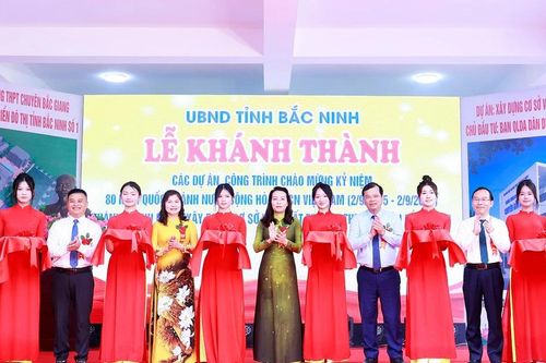 Khánh thành dự án xây dựng cơ sở vật chất trường THPT Chuyên Bắc Giang