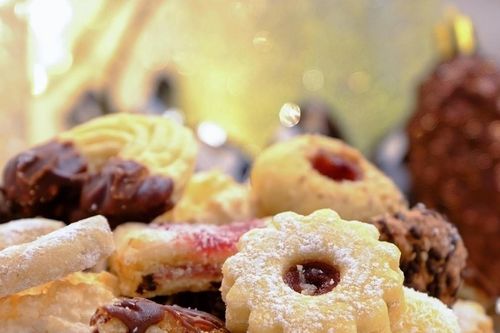 Bốn loại thực phẩm chế biến sẵn cần tránh thường xuyên để giảm mỡ thừa và cải thiện vóc dáng