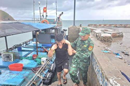 Ngư dân Thanh Hóa gửi thư cảm ơn BĐBP tỉnh Quảng Ninh sau vụ chìm tàu