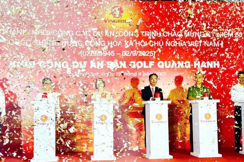 Sân gôn Quang Hanh (Quảng Ninh): Điểm nhấn mới cho du lịch đẳng cấp