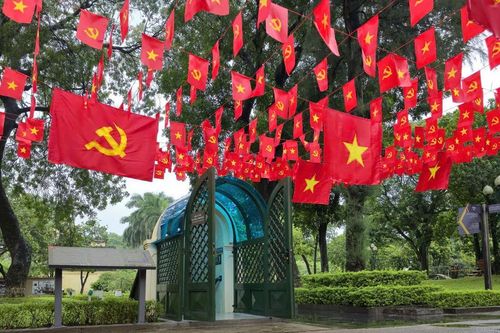 Hoàng Thành Thăng Long lần đầu mở cửa tham quan các hầm chiến lược