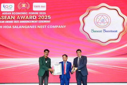 Yến sào Khánh Hòa nhận Giải thưởng tốp 10 thương hiệu nổi tiếng ASEAN 2025