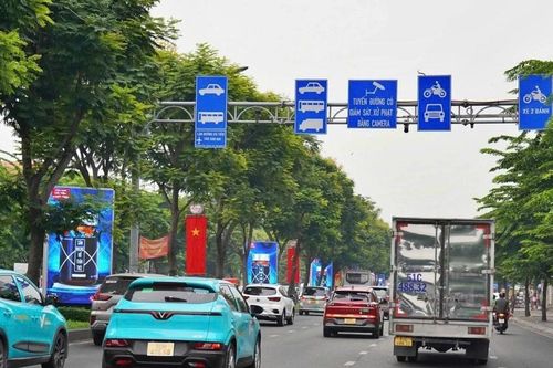 Cấm xe nhiều tuyến đường trung tâm TPHCM