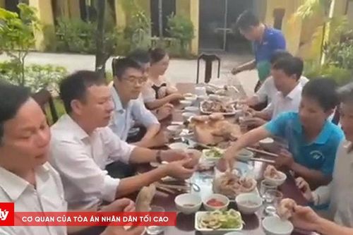 Lan tỏa video cán bộ thú y Huế thưởng thức thịt lợn kiểm dịch