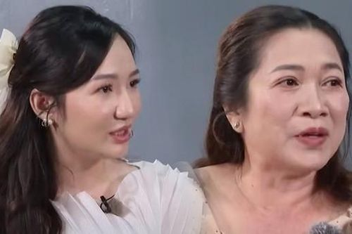 Cô gái nhận tin dữ trước đám cưới, xúc động vì lời mẹ chồng tương lai