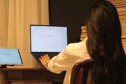 Không phải lên công ty, cô gái kiếm được lương 30 triệu/tháng: 5 điều cần nhớ để không lo thất nghiệp
