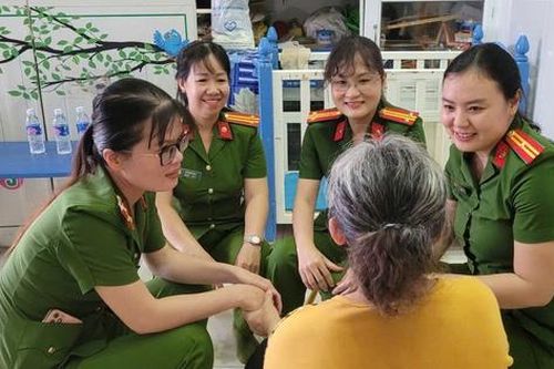 Thắp lại niềm tin cho phụ nữ hoàn lương