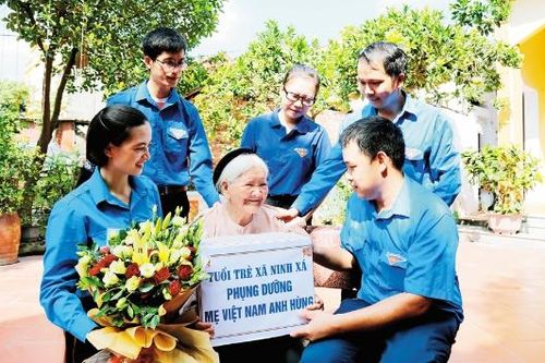 Tiếng vọng mùa thu lịch sử