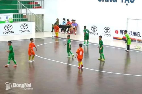 Văn Tâm Đồng Nai vào vòng tứ kết Giải bóng đá U.9 toàn quốc