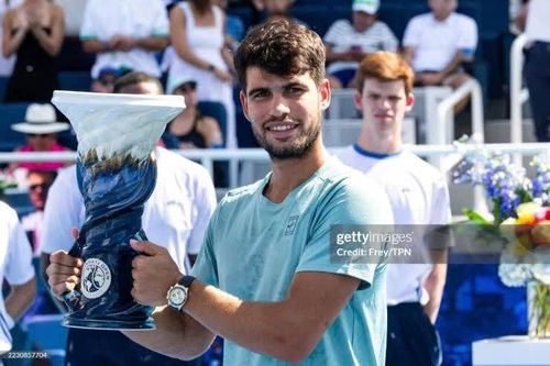 Cincinnati Open: Trận chung kết nhanh nhất trong lịch sử