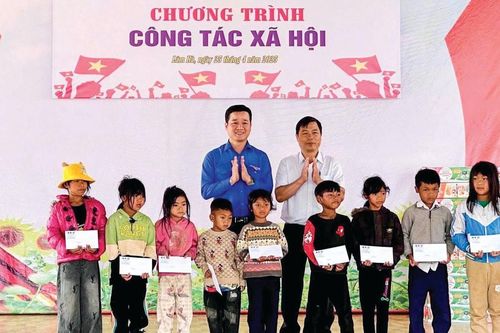 Phát huy sức trẻ, xung kích, tình nguyện vì cộng đồng