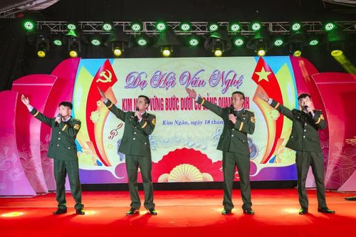 Chương trình văn nghệ 'Kim Ngân vững bước dưới cờ Đảng quang vinh'