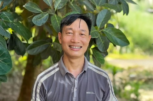 Người 'thắp lửa' đổi mới ở Trung Long