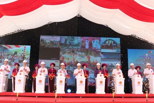 Khởi công 4 dự án hạ tầng kỹ thuật quan trọng