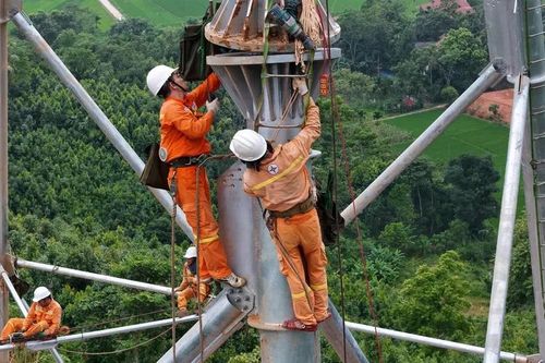 Quyết tâm về đích Dự án đường dây 500kV Lào Cai - Vĩnh Yên