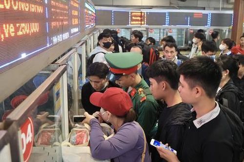 Siết quản lý an toàn, sẵn sàng phương án vận chuyển khách dịp cao điểm nghỉ lễ 2/9