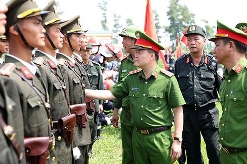 Những câu chuyện đặc biệt trên thao trường huấn luyện diễu binh A80