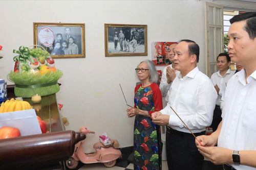 Tưởng nhớ nguyên Bí thư Thành ủy Hà Nội Nguyễn Khang