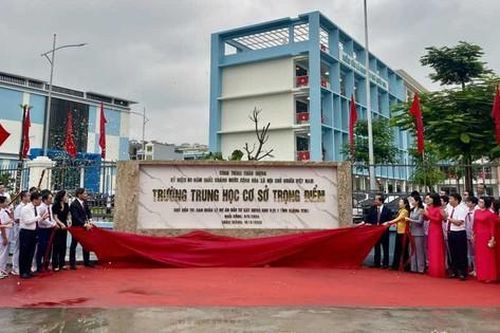 Khánh thành Trường Trung học cơ sở Trọng Điểm tại Quảng Ninh