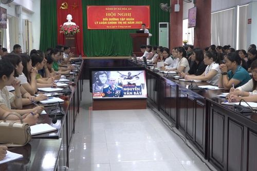 Xã Hòa An bồi dưỡng tập huấn lý luận chính trị hè cho 380 cán bộ, giáo viên