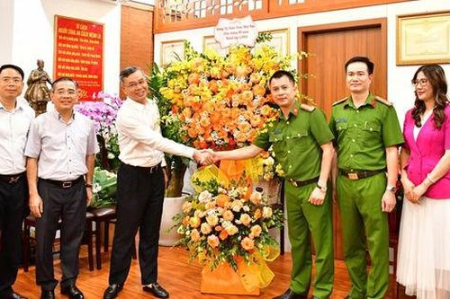 Tổng Kiểm toán nhà nước chúc mừng 80 năm Ngày truyền thống Công an nhân dân