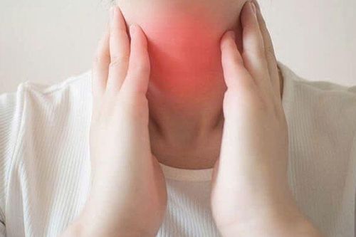 Chỉ vì tự ý bỏ thuốc, bệnh nhân cường giáp rơi vào biến chứng nguy hiểm ít ai ngờ tới