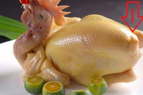 3 bộ phận của gà ẩn chứa 'ổ độc tố', nhiều người vẫn vô tư ăn mà không hay
