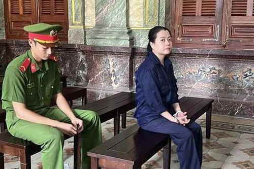 Nữ giám đốc lãnh 7 năm tù vì buôn lậu hơn 209 tấn hải sản